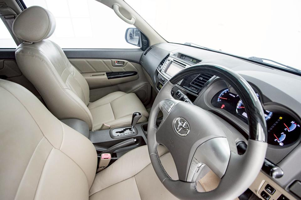 รหัสรถ 1D739 FORTUNER 2.7 V 2WD. 2013 13