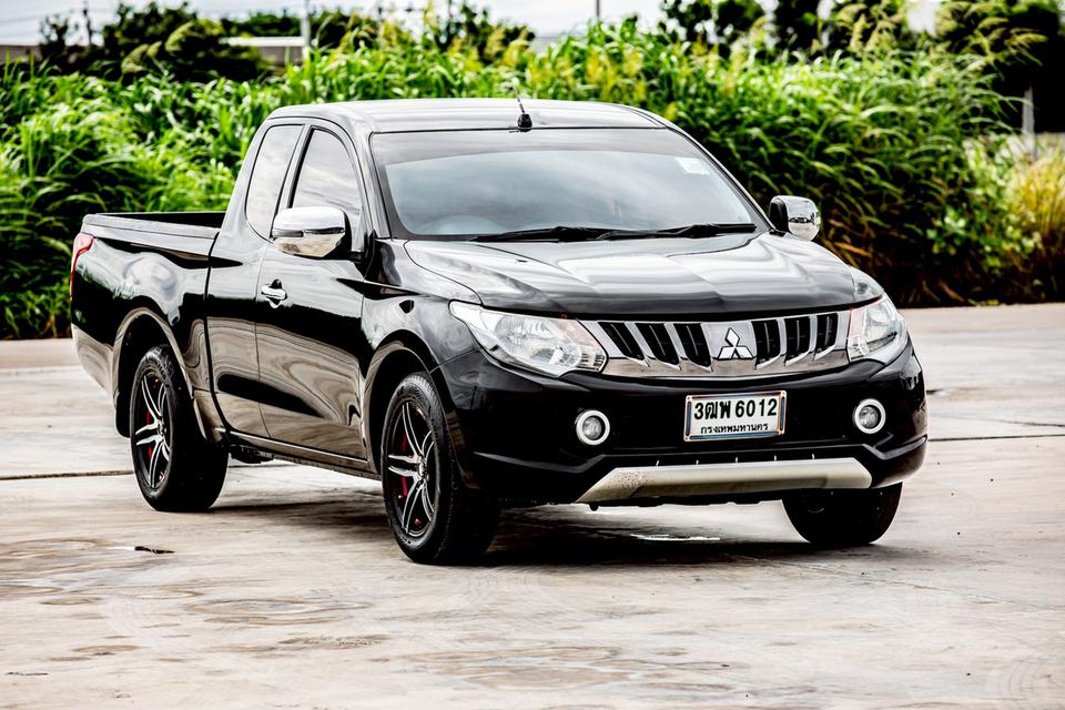 ขาย Mitsubishi Triton 2.5Glx ปี17