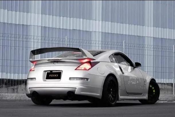 Nissan 350 Z 2010 2