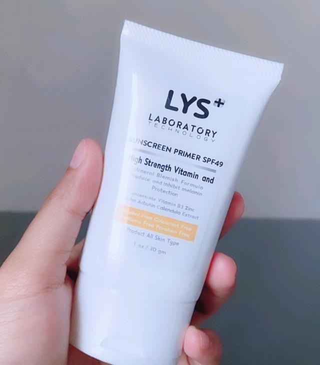 ครีมกันแดดสำหรับคนเป็นสิว ผิวแพ้ง่าย LYS Sunscreen Primer SPF35 แบรนด์ lysofficialstore  1