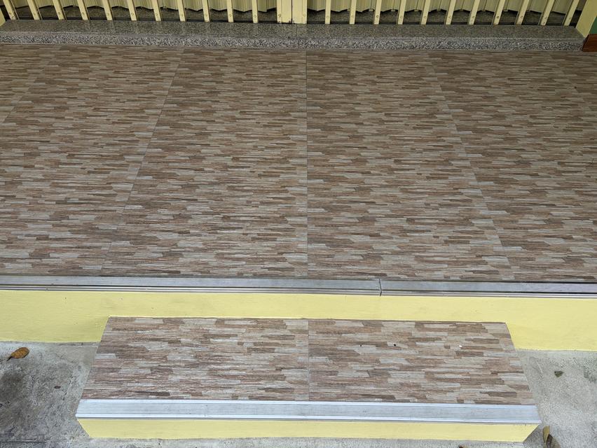 ให้เช่าพื้นที่ขายของหน้าบ้าน หน้าตลาดเช้ากิตติ (เซนหลุยส์ 3) สาทร ซอยจันทน์ 18/7  >> ใกล้ 7-Eleven 2 ที่ >> ใกล้เกี๊ยวหยวนจี  >> ใกล้สำนักงานเขตสาทร 3