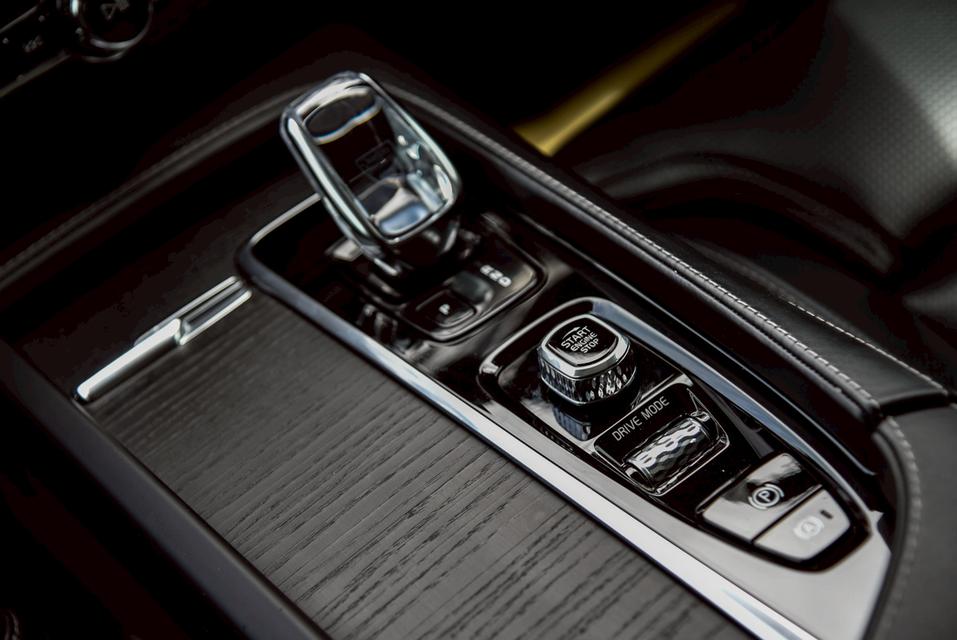 รหัสรถ CBL5956 Volvo XC90 T8 Inscription 4WD AT 2020 16
