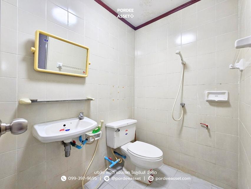 ขาย!! ทาวน์เฮ้าส์ 3 ชั้น ซื่อตรงการ์เด้น ถนนรัตนาธิเบศร์ ไทรม้า เมืองนนทบุรี (ขนาด 19 ตร.ว.) ติดถนนใหญ่และรถไฟฟ้า ทำเลดีๆแบบนี้ หาไม่ได้อีกแล้ว 7