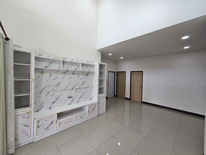 หมู่บ้าน the light 2 by ชนะสุข สามพราน14 7