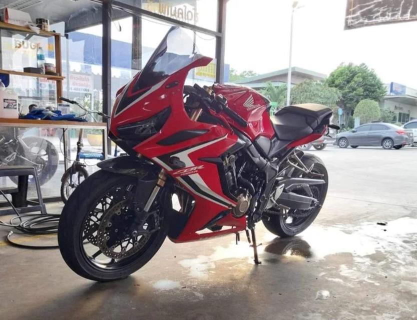 Honda CBR 650R รถมือเดียว สภาพดี 3