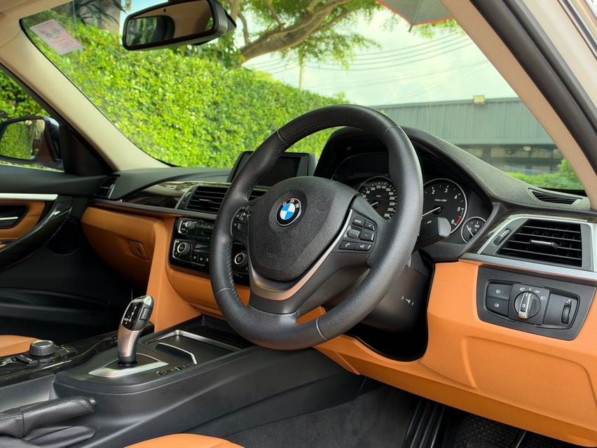 2018 BMW 320D F30 LCI รถมือเดียวป้ายแดง รถออกศูนย์ BMW THAILAND รถวิ่งน้อย เข้าศูนย์ทุกระยะ รถไม่เคยมีอุบัติเหตุครับ รูปที่ 10