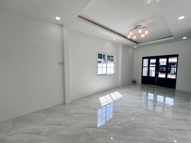 For Sales : Thalang, Town House @Phet Ladda Village, 2 Bedrooms, 1 Bathroom 2