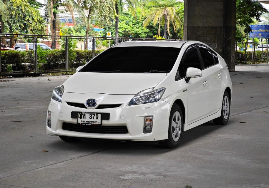 Toyota Prius 1.8 Hybrid AT CVT ปี 2011  2