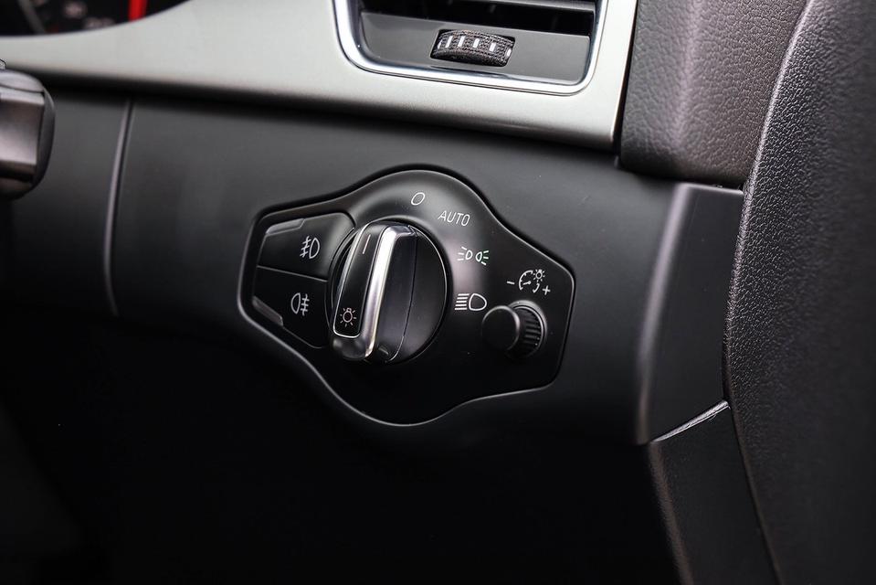 AUDI A4 B8 ปี 08 รถบ้าน เจ้าของเดียว ไมล์ 56,×××โล เท่านั้น‼️ 11