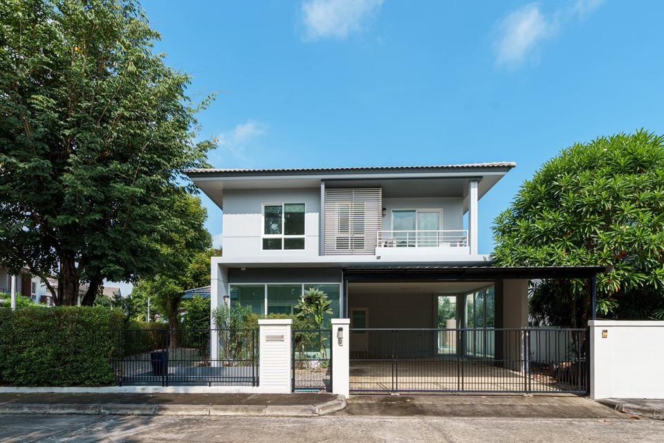 🏡✨ ให้เช่าบ้านเดี่ยวสองชั้นในโครงการ พรั่งพร้อมคลับเฮ้าส์–สระว่ายน้ำ และระบบรักษาความปลอดภัย 24 ชม. อยู่สบายอุ่นใจทุกวัน 1