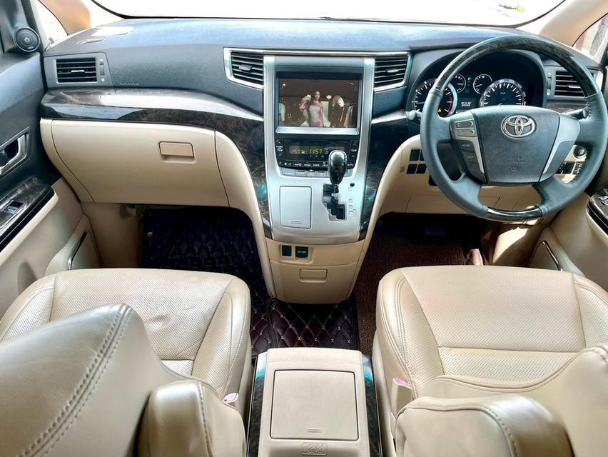Toyota Alphard 2.4V ปี12 8