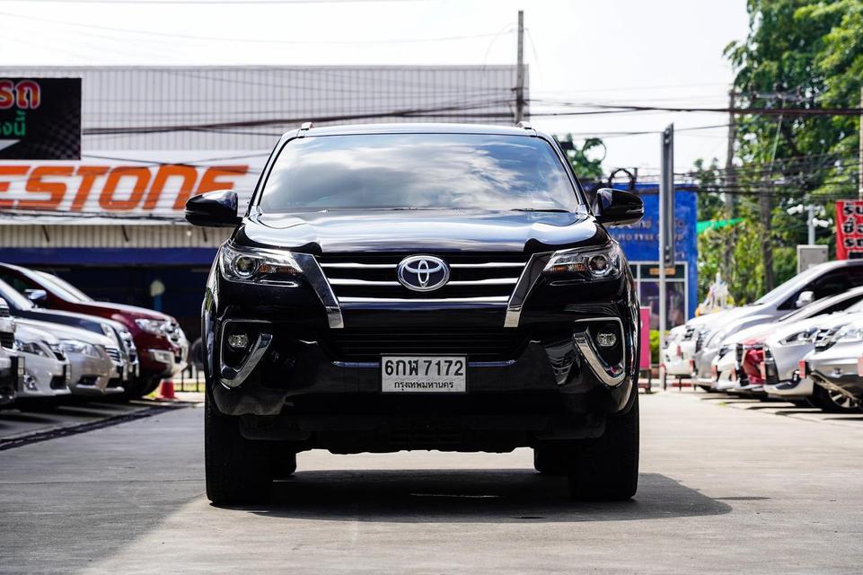 Toyota Fortuner 2.4 V Top (2WD) ปี 2018 2