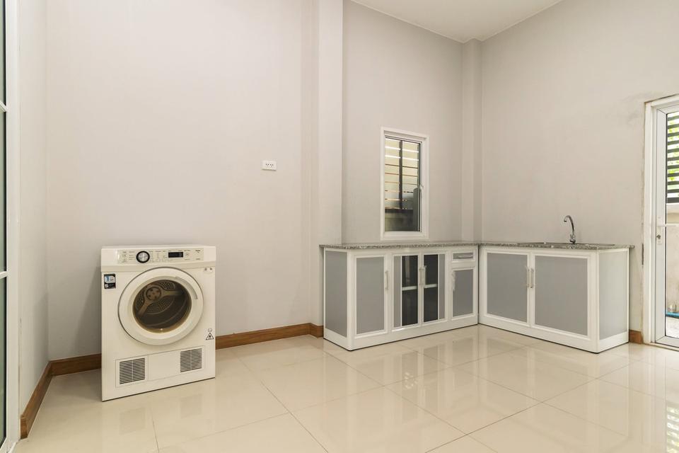 เช่าบ้านเดี่ยว วัชรพล  บ้านใหญ่ 122 ตร.ว. 4ห้องนอน 3ห้องน้ำ 7