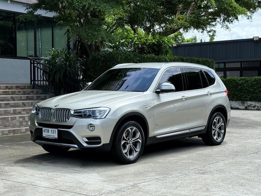 2016 BMW X3 LCI รถมือเดียวออกป้ายแดง รถวิ่งน้อย เข้าศูนย์ทุกระยะ ไม่เคยมีอุบัติเหตุครับ 4