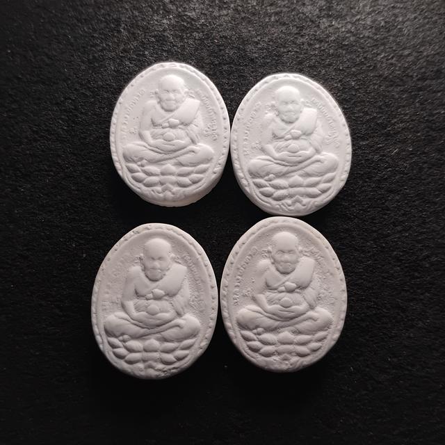 พระบ้านเก็บเก่า พระผงปู่ดู่เก่าสวยๆพ่อทวดองค์ละ 750