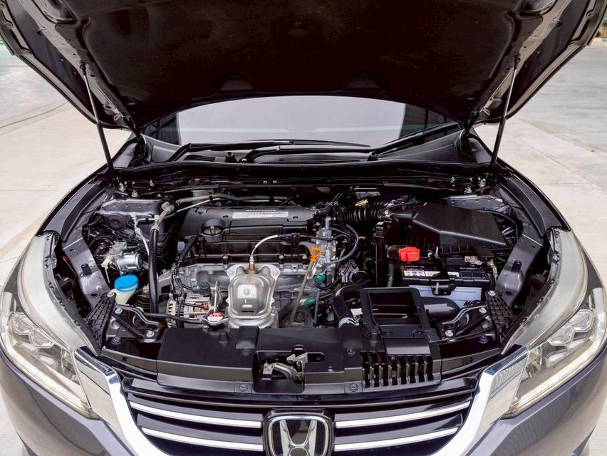 HONDA ACCORD 2.4TECH ปี 2013เจ้าของเดียว รถสวย กุญแจสำรองครบ  16
