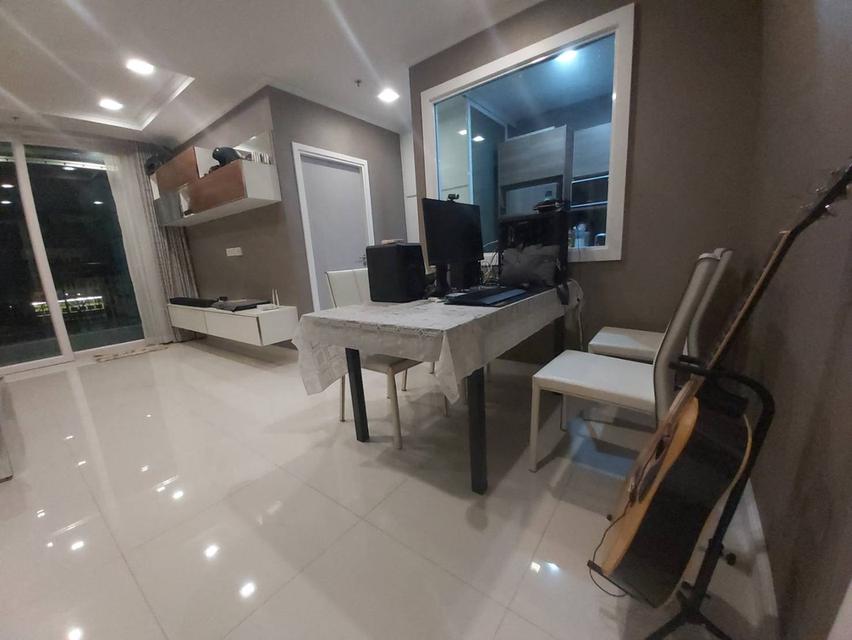 คอนโด ติดรถไฟฟ้า BTS สำโรง 2 ห้องนอน The Metropolis Sumrong ส่วนกลางครบครัน 2