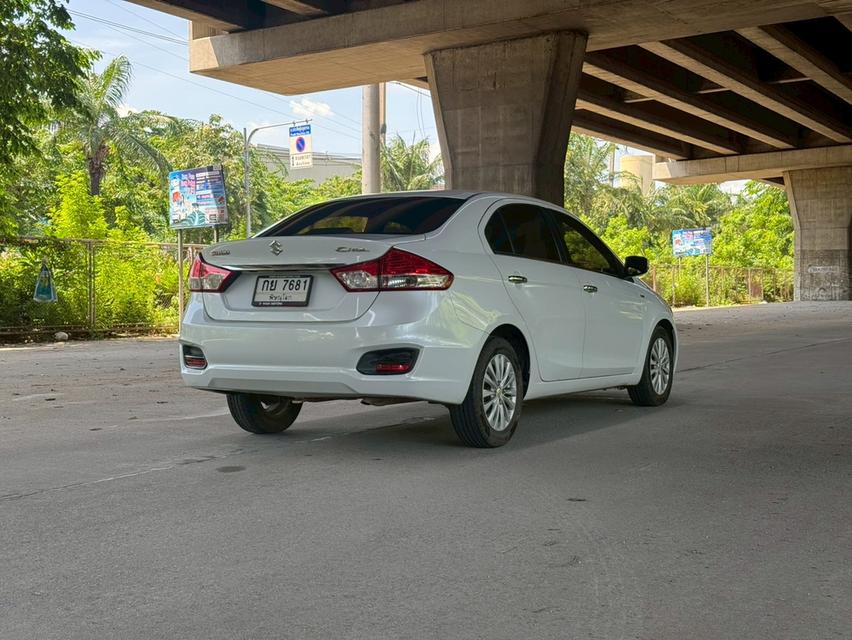 Suzuki Ciaz Year 2015=5 5