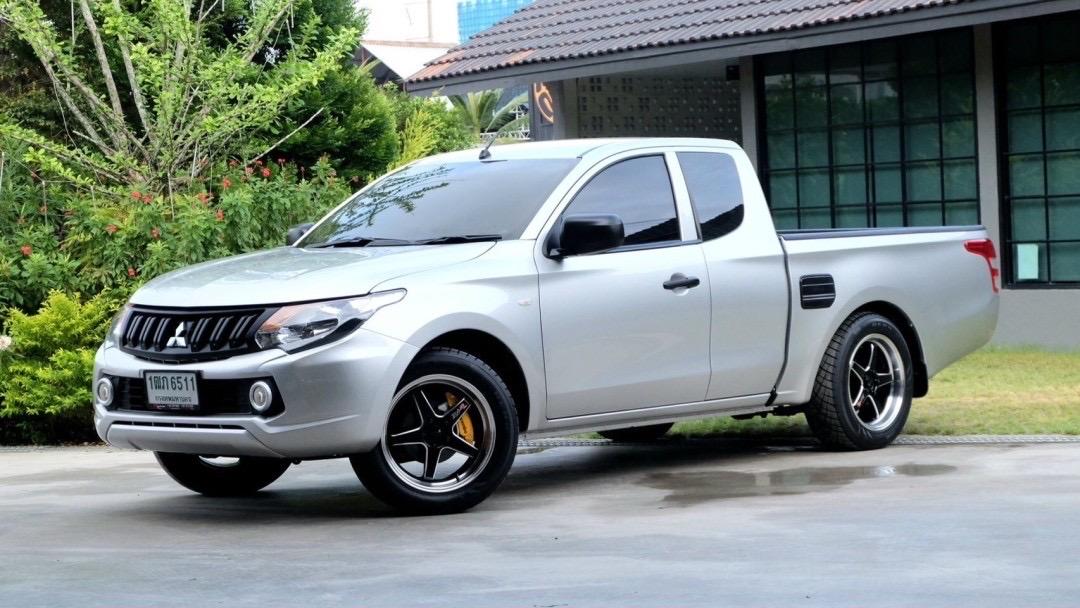 MITSUBISHI TRITON 2.5 GL MEGA CAB 2015 รหัส KN6511