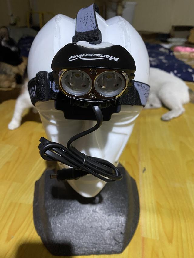 ไฟหน้าจักรยาน Magicshine MJ-880 ของใหม่ เก่าเก็บ รูปที่ 4