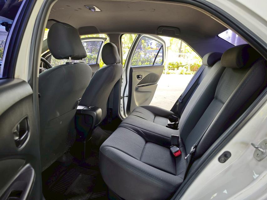 ขายรถ Toyota Vios 1.5E ปี 2009 สีขาว เกียร์ออโต้ 11