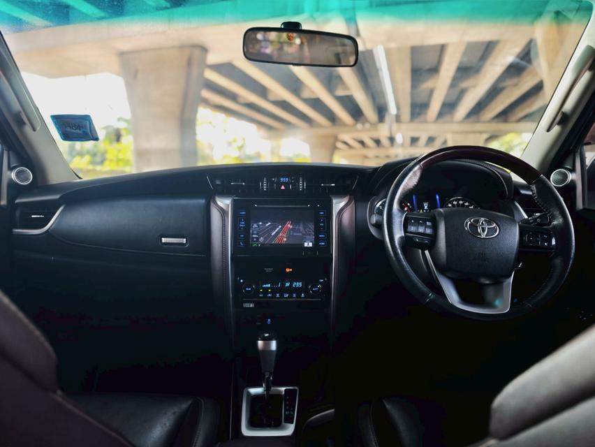 Toyota Fortuner 2.4V ปี 2016 รูปที่ 5
