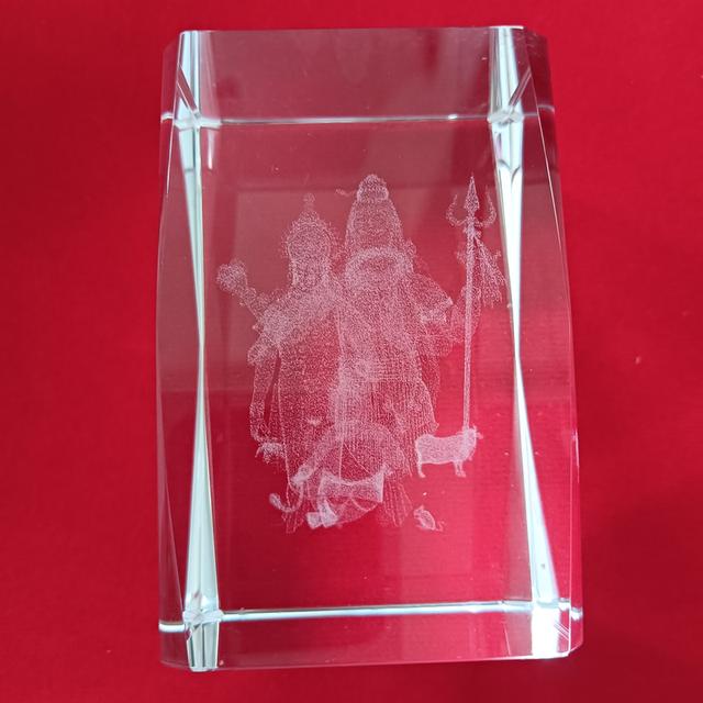 "แท่งคริสตัลแกะสลักเลเซอร์ 2D/3D รูปภาพมหาเทพ (พระศิวะ พระพิฆเนศ และพระแม่ปารวตีย์)"