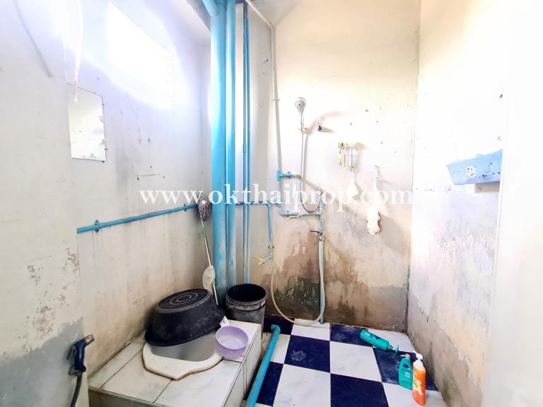 อาคารพาณิชย์ 4.5 ชั้น ติดถนนเอกชัย บางขุนเทียน 12