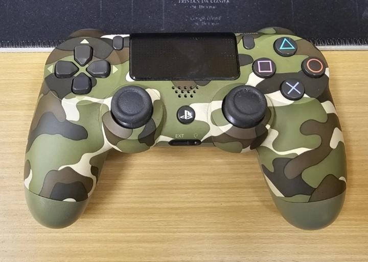 จอยps4 gen2 มือสองของแท้ครบกล่องรับประกันปุ่มยังแน่น ไม่หลอน