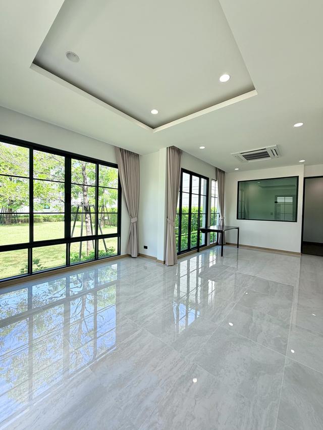 บ้านหรูสไตล์อังกฤษ ใจกลางเมืองฉะเชิงเทรา พร้อมคลับเฮาส์ขนาดใหญ่ เดินทางสะดวกใกล้สิ่งอำนวยความสะดวกครบครัน 5