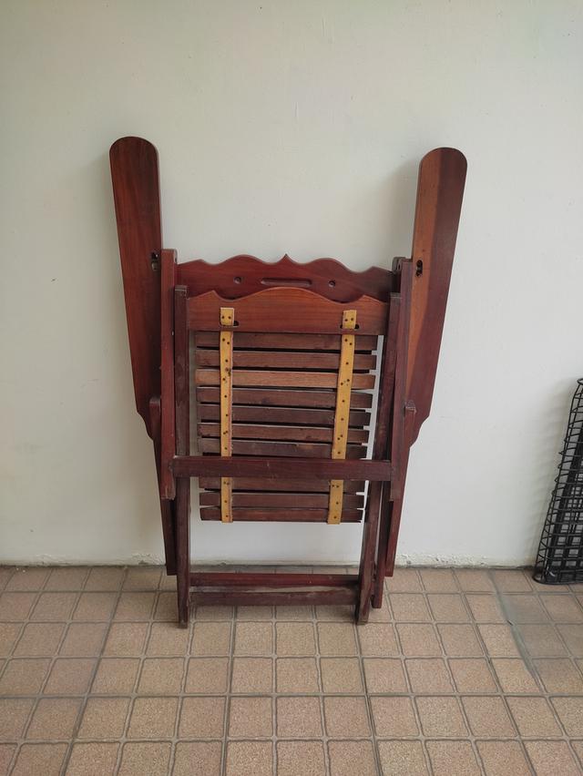 เก้าอี้ไม้แดงมือสองสภาพดี รูปที่ 1
