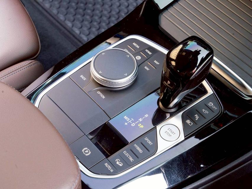 BMW X3 xDrive30e MSport ปี2022เครื่องยนต์ : เบนซิน+plugin hybrid Warranty Battery 10 ปี 17