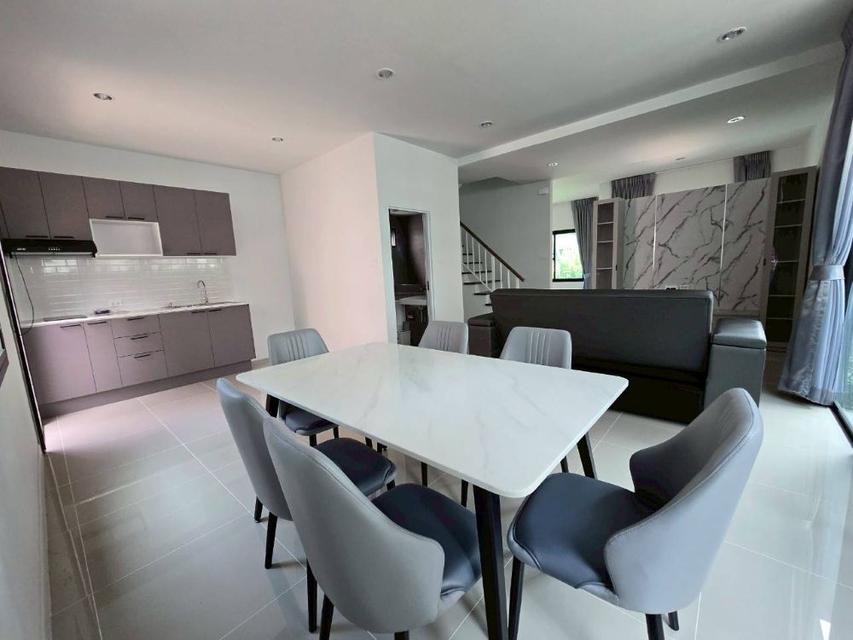 ขายบ้านเดี่ยว 2 ชั้น COMO BOTANICA II บ้านเลขที่มงคล 333/14 เฟอร์ครบ หิ้วกระเป๋าเข้าอยู่ได้เลย ทำเลดี ใกล้ MEGA บางนา เพียง 5 นาที 5