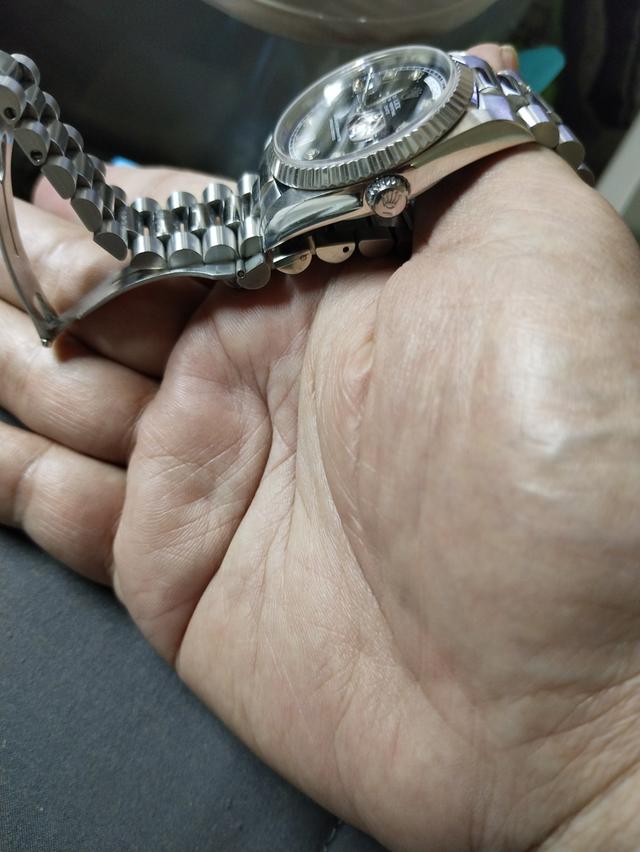 นาฬิกาข้อมือโรเลกซ์ ออโตเมติก รูปที่ 6