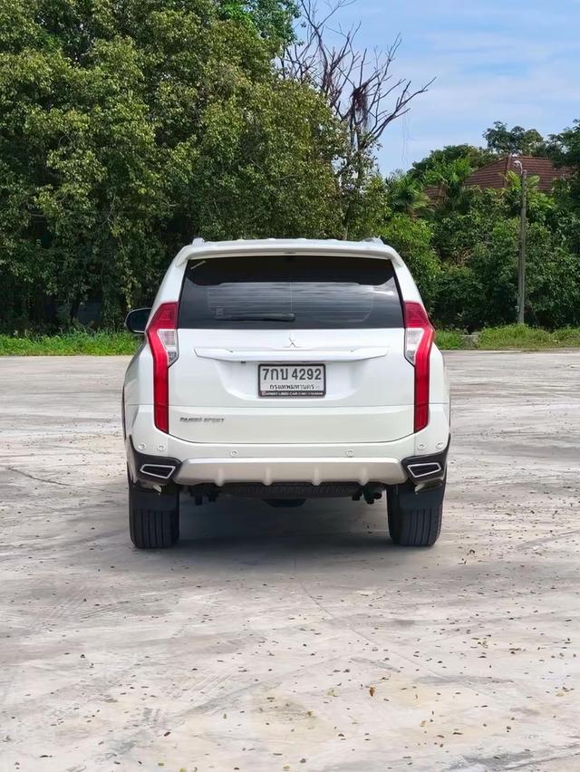 MITSUBISHI PAJERO 2.4 GT DIESEL 2WD 2018 6