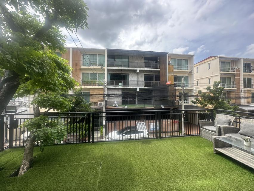 🏠ทาวน์โฮมหรู 4 ชั้น พร้อมระเบียงสวนชั้น 2 เดินได้รอบบ้าน 3 ด้าน  Rare Unit ปรัชญาโฮมทาวน์  ลาดพร้าว 71 11
