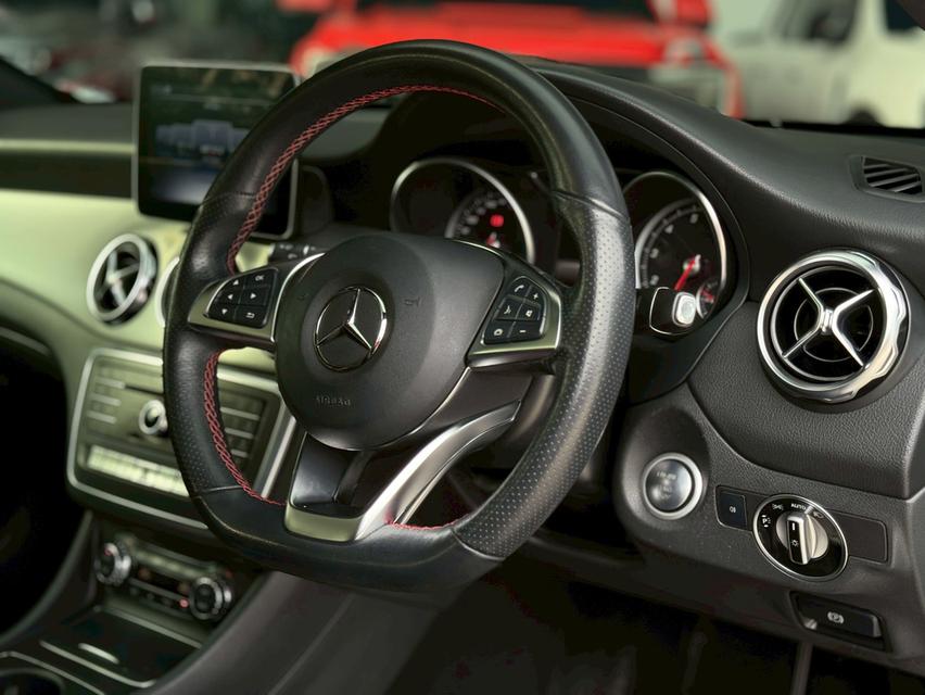 Benz Gla250 ปี19 11
