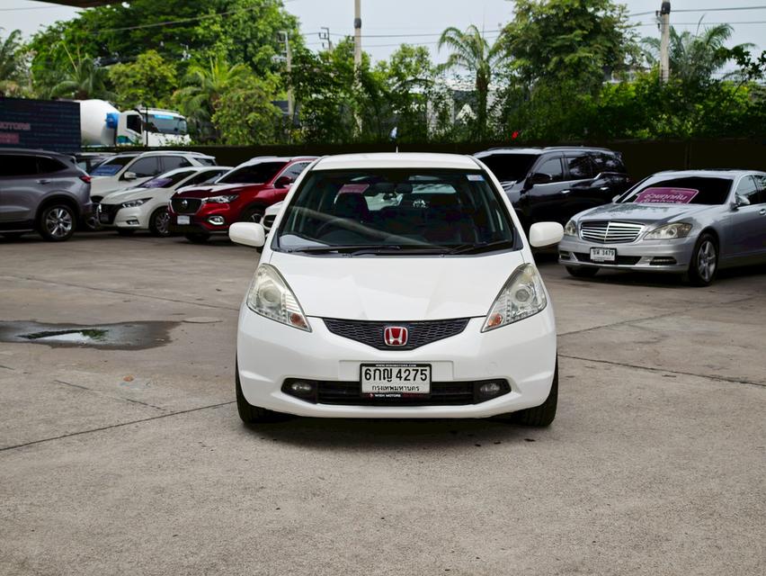 ขายรถ Honda Jazz 1.5SV ปี 2008 สีขาว เกียร์ออโต้