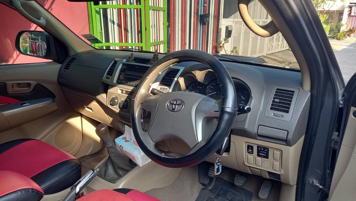 Toyota vigo 2.5 Cap E เกียร์กระปุก  ปี 2012 รูปที่ 4