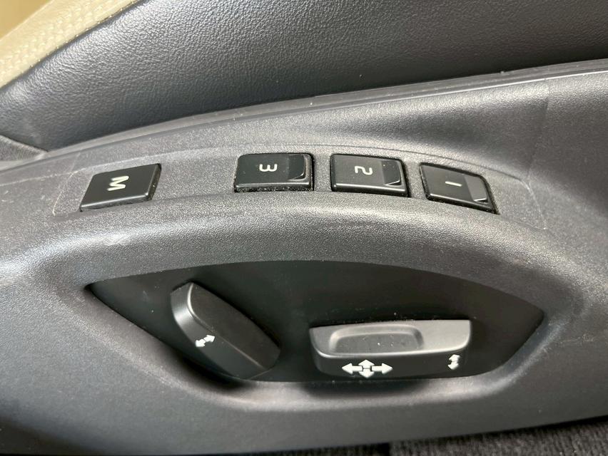 ขาย Volvo S60 1.6Drive ปี14 11