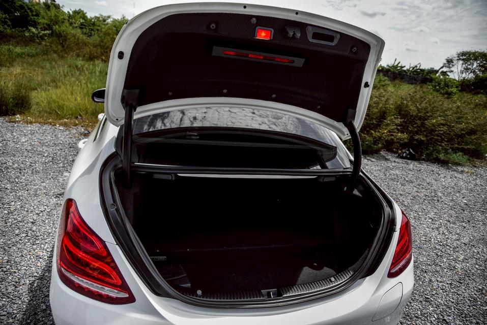 รหัสรถ CBL153 Mercedes-Benz C350e 2.0 Avantgarde AT 2017