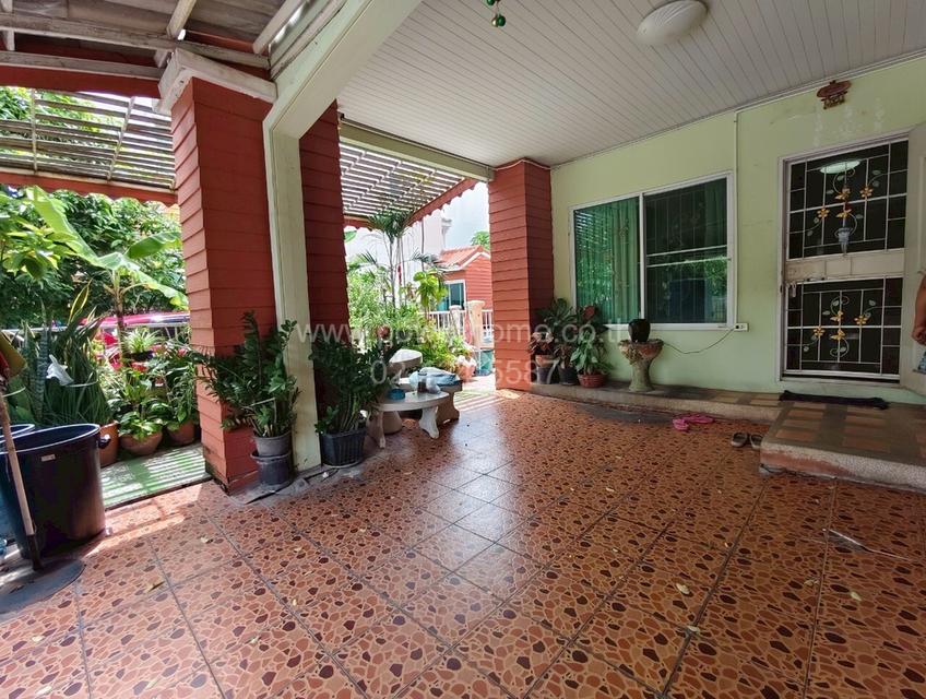 หมู่บ้านอู่ทองเพลส 6 ซอยเปียร์นนท์ ใกล้โรงพยาบาลสินแพทย์ ลำลูกกา ถนนลำลูกกา ต.คูคต อ.ลำลูกกา จ. ปทุมธานี 6