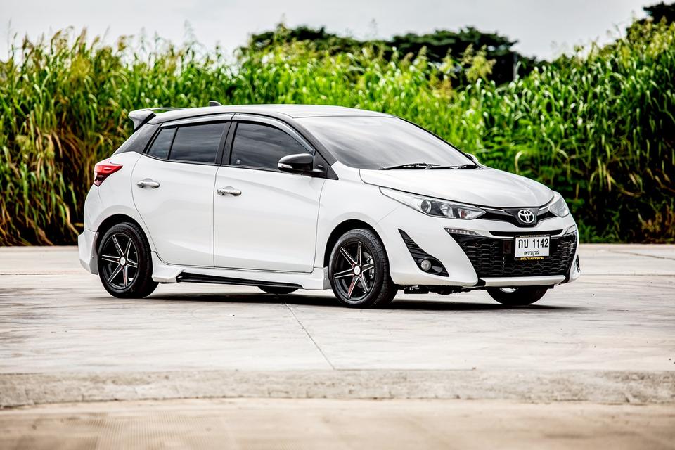 รหัสรถ GT1142 Toyota Yaris 1.2G ปี 2018 