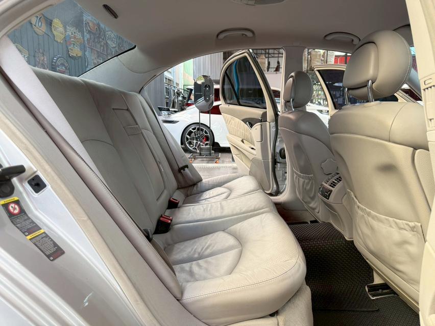Mercedes-Benz E240 2.6 Avantgarde ปี2003รถบ้านแท้ สวยสภาพดี ออพชั่นจัดเต็ม พร้อมใช้งาน รูปที่ 16