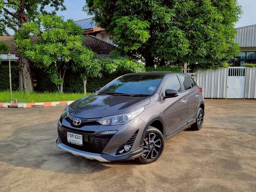 Toyota Yaris 1.2 High Cross ปี 2020  