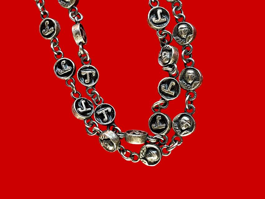 สร้อยนะโม หลังพ่อท่านคล้าย วัดสวนขัน ปี2508 เนื้อเงิน 3