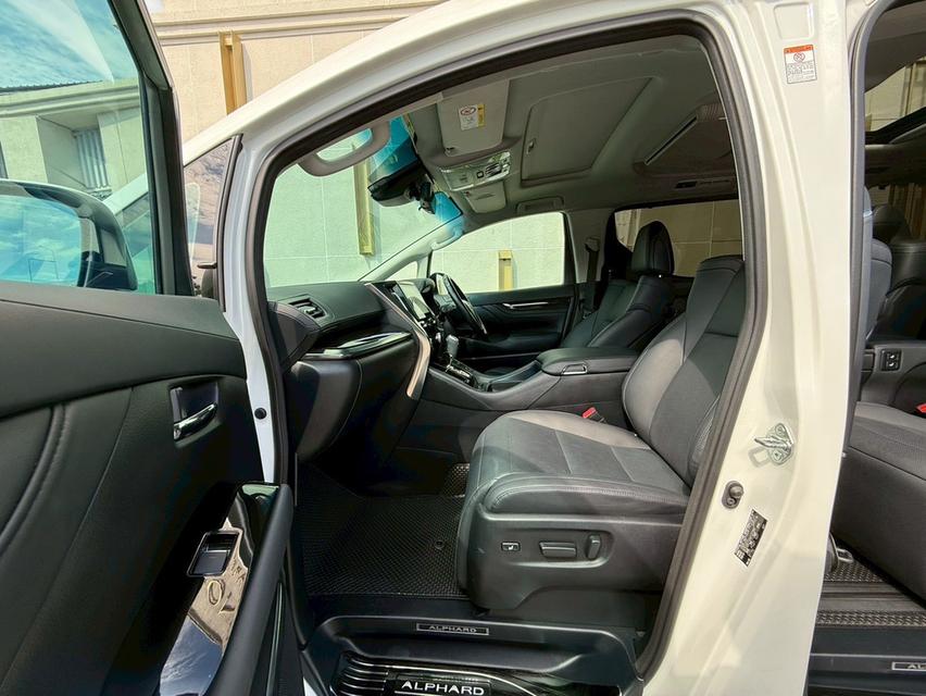 TOYOTA ALPHARD 2.5 SC package 2022 Mileage 47,000 Km. (ยางใหม่ 4 เส้น ) 9