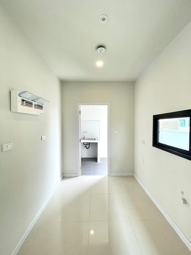 Regent 160 Sqm. บ้านเดี่ยว 2 ชั้น ขนาด 3 ห้องนอน 3 ห้องน้ำ 2 ที่จอดรถ 10