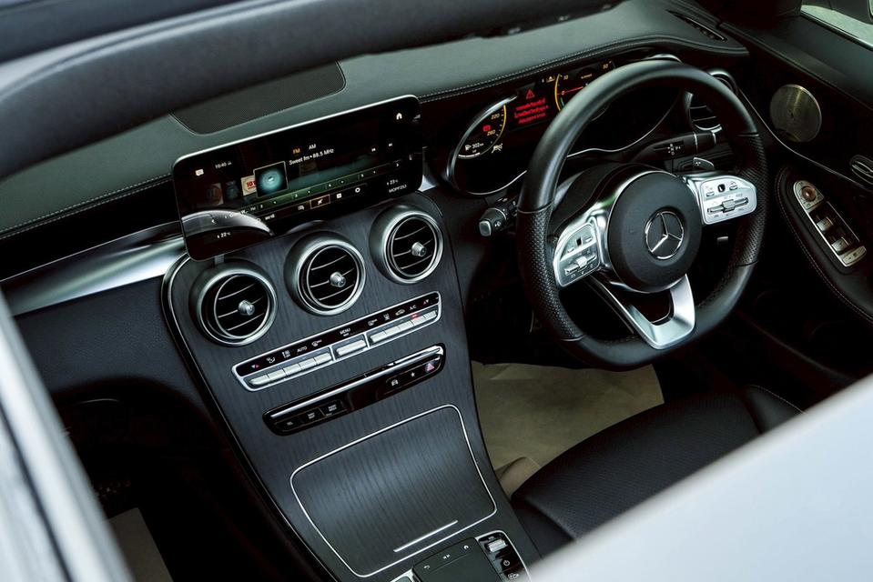 Mercedes-Benz GLC300e 2.0 4Matic AMG Dynamic W253 AT 2023 รูปที่ 10