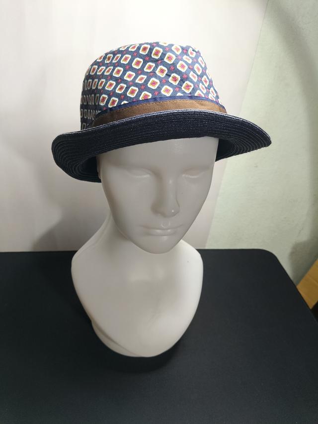 หมวก Trilby Hat ZARA MAN แท้ มือสองสภาพดี ลาย Geometric สีกรมท่า